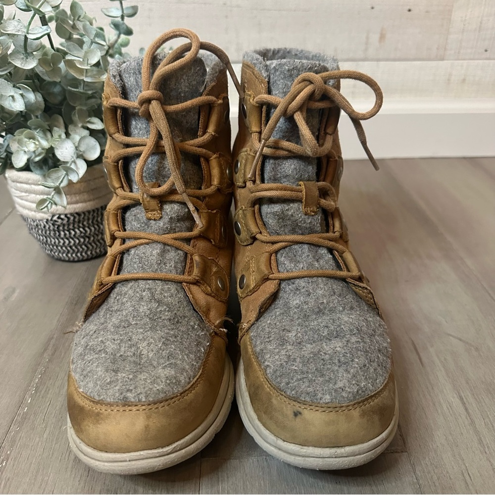 Sorel Explorer Joan Boots Women’s 8.5 Brown/grey - Picture 8 of 11
